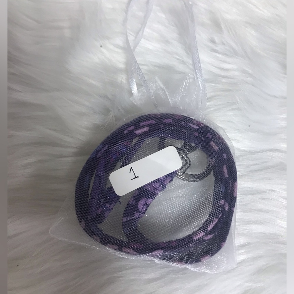 Vera Bradley lanyard - Picture 5 of 5
